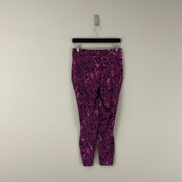 Lululemon Base Pace High Rise Tight in Cheetah Camo Magenta Size 10 - Picture 2 of 8